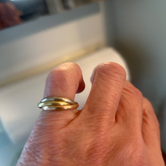 Cartier Trinity ring - Picture 3 of 4